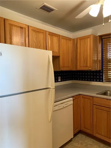 $1,800 | 96 Spring Lake Drive, Unit 101, Vero Beach, FL 32962