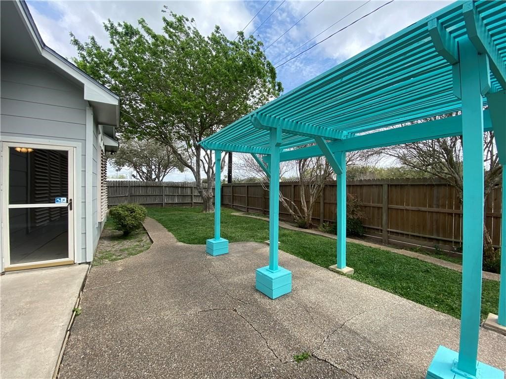 7814 Regal Street Corpus Christi, TX 78413 - Photo 33 of 35 a view of a park with slide