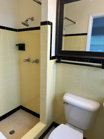 $2,400 | 1092 Florence Road, Lantana, FL 33462