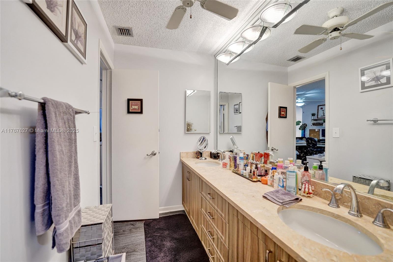 89 Juniper Road Hollywood, FL 33021 - Photo 34 of 37