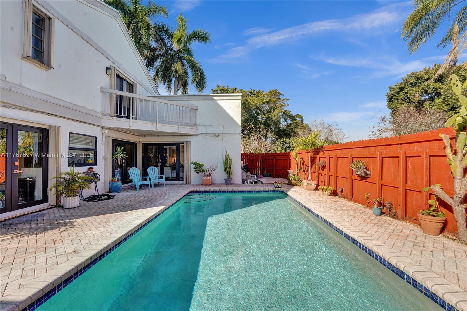 89 Juniper Road Hollywood, FL 33021 - Photo 5 of 37