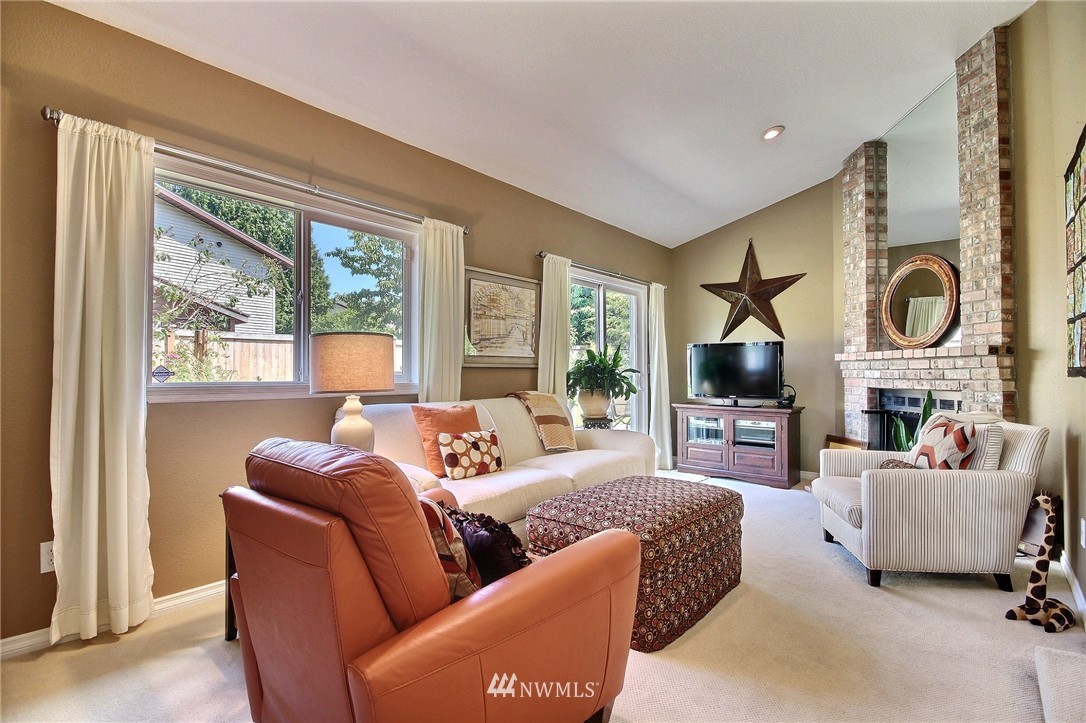 2232 186th Place Southeast Bothell, WA 98012 - Photo 12 of 22 Gallery Image 12