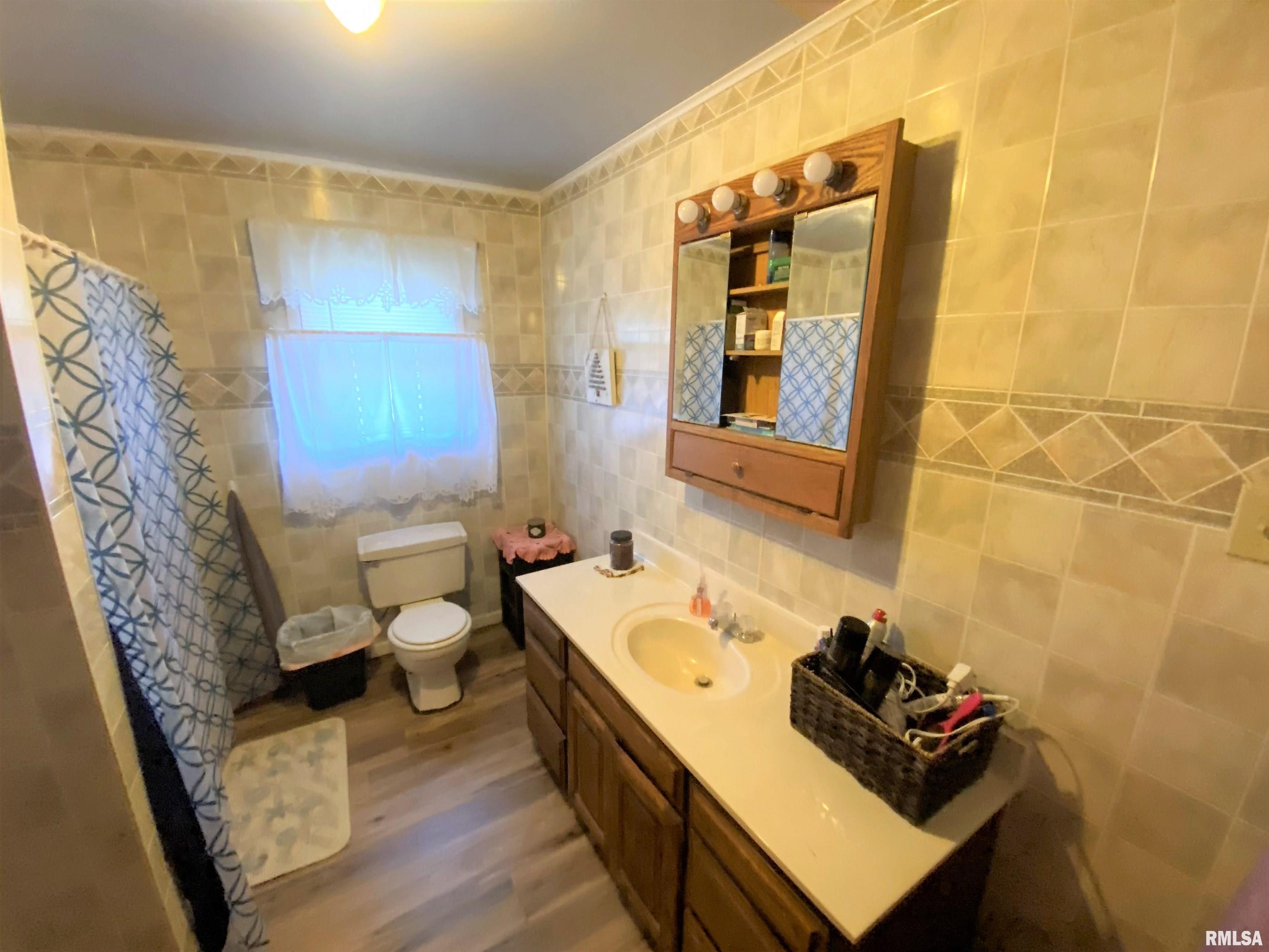 930 South State Street Flora, IL 62839 - Photo 19 of 42 Gallery Image 19