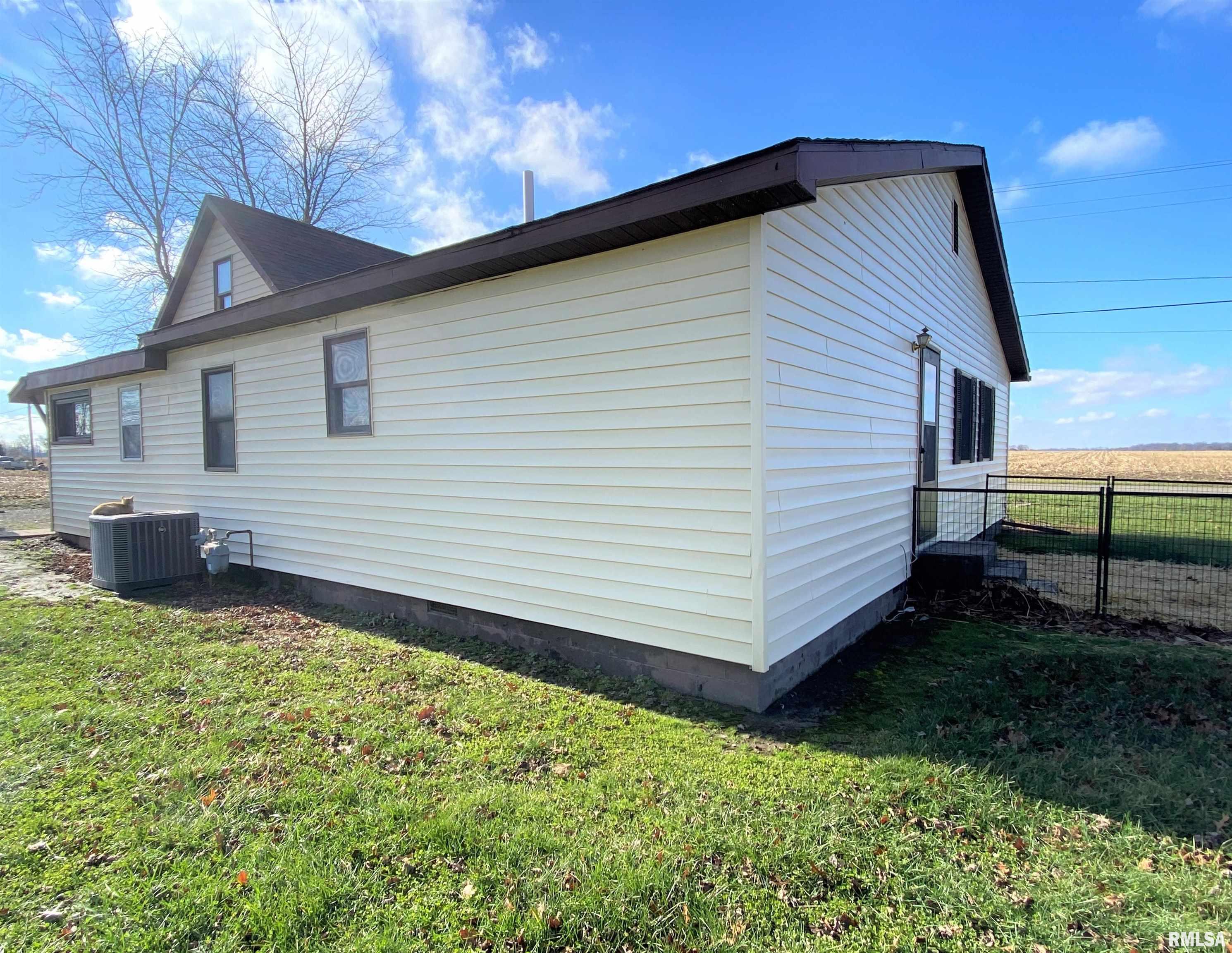 930 South State Street Flora, IL 62839 - Photo 38 of 42 Gallery Image 38