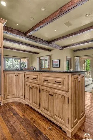 $1,799,000 | 208 Fall Creek Drive, Lawrence, KS 66049