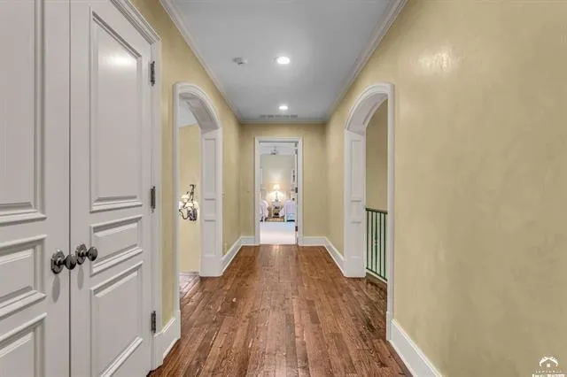 $1,799,000 | 208 Fall Creek Drive, Lawrence, KS 66049