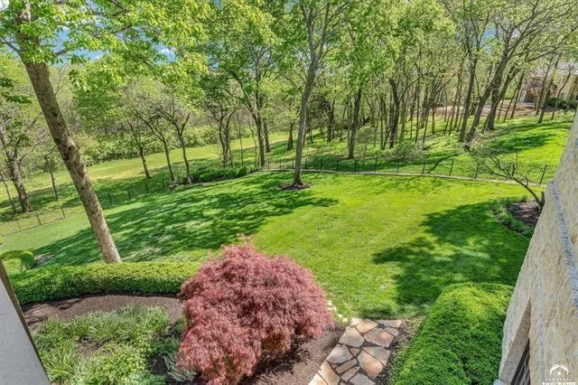 $1,799,000 | 208 Fall Creek Drive, Lawrence, KS 66049