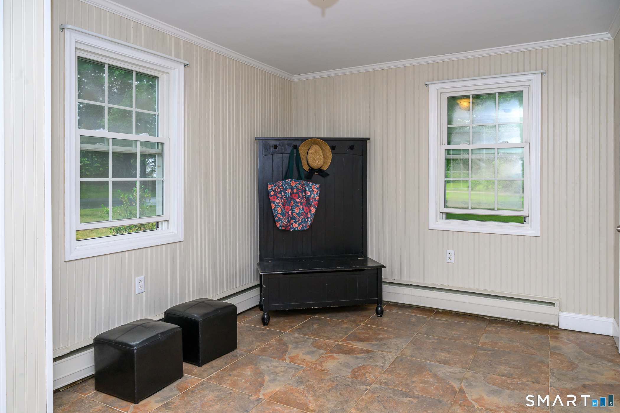 7 Silver Falls Road East Lyme, CT 06333 - Photo 2 of 38