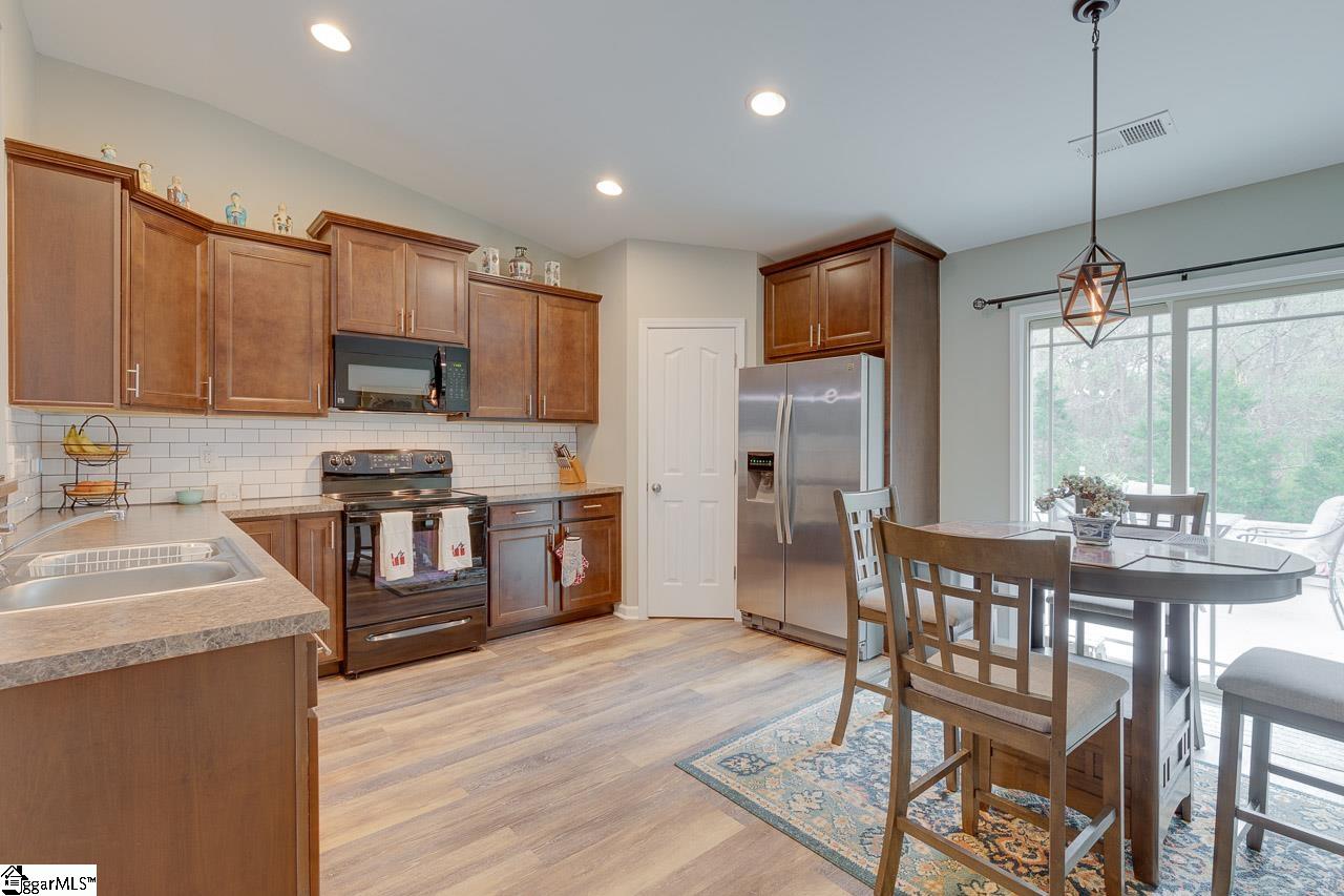 316 Riverdale Road Simpsonville, SC 29680 - Photo 16 of 33 Gallery Image 16