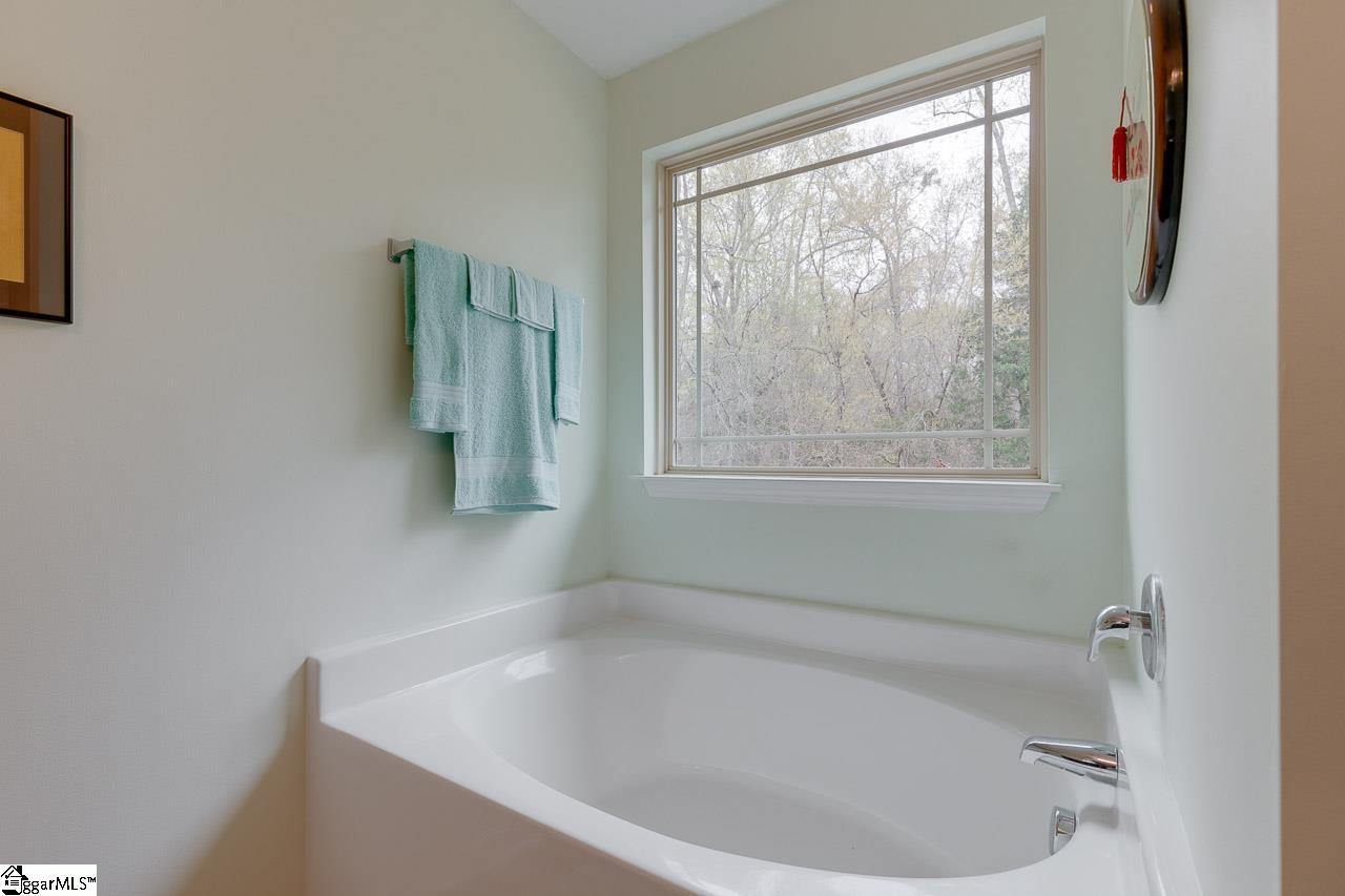 316 Riverdale Road Simpsonville, SC 29680 - Photo 26 of 33 Gallery Image 26