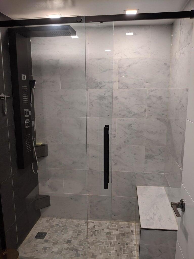 4 Royal Palm Way, Unit 3040 Boca Raton, FL 33432 - Photo 6 of 17 a bathroom with a shower