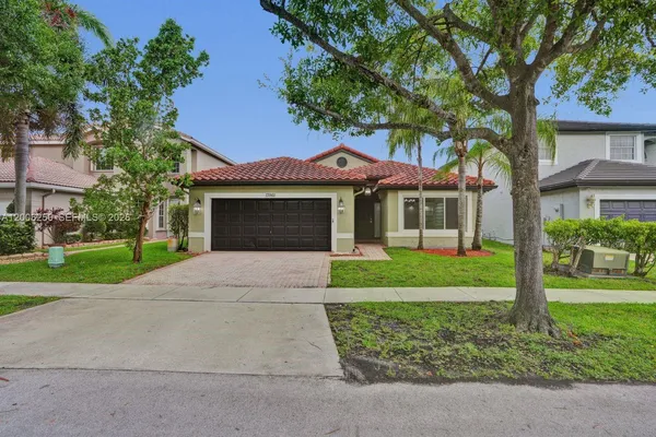 $779,000 | 17961 Southwest 27th Street, Miramar, FL 33029
