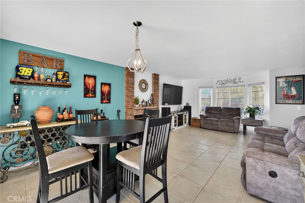 42928 Agena Street Temecula, CA 92592 - Photo 16 of 70 Open concept living