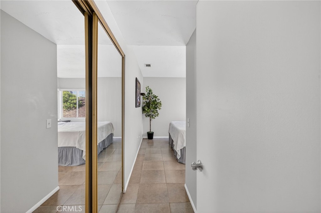 42928 Agena Street Temecula, CA 92592 - Photo 27 of 70 Downstairs bedroom
