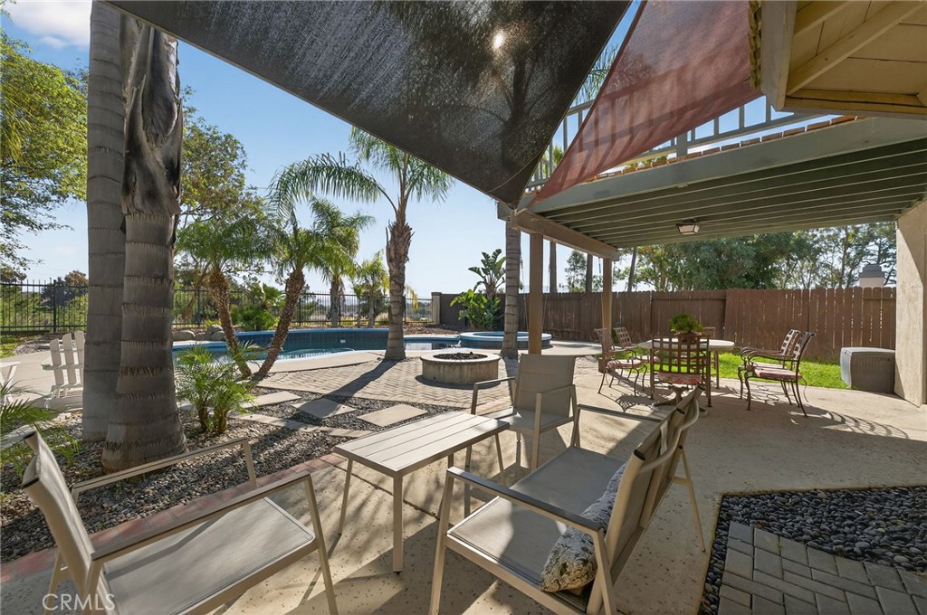 42928 Agena Street Temecula, CA 92592 - Photo 59 of 70 Plenty of room to hang out