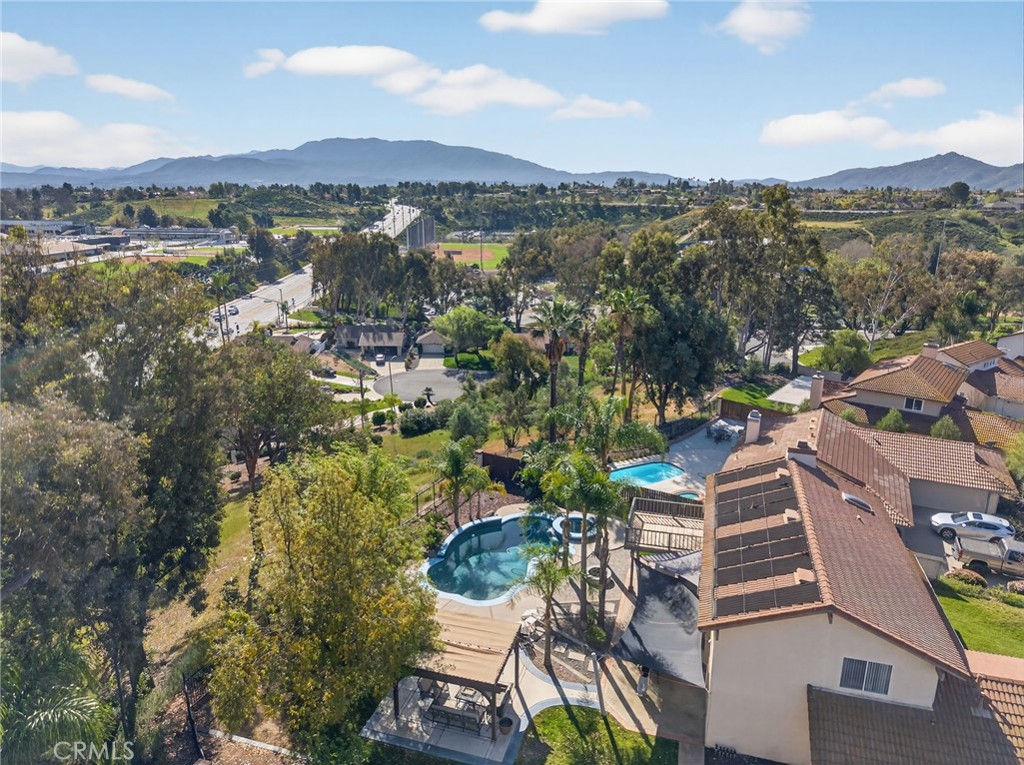 42928 Agena Street Temecula, CA 92592 - Photo 63 of 70 Pool home