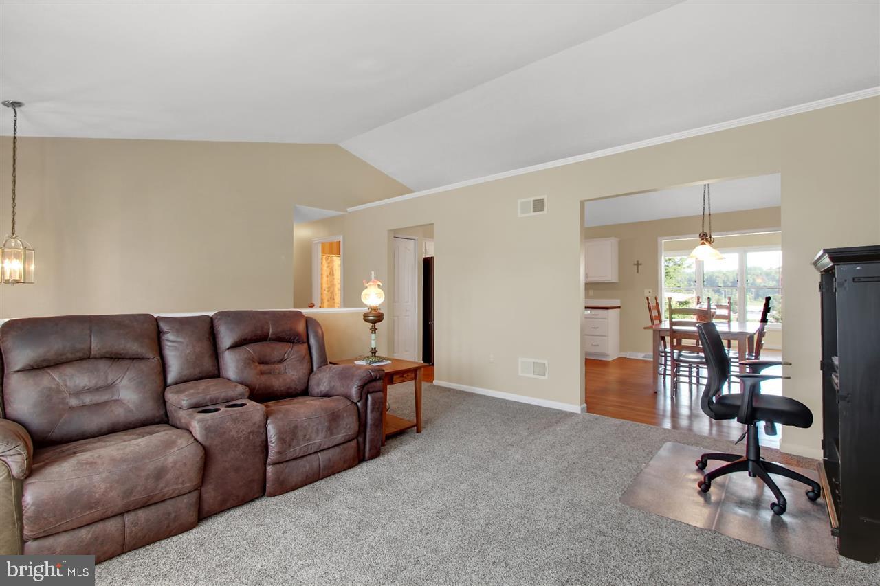699 Fulling Mill Road Middletown, PA 17057 - Photo 4 of 25 Gallery Image 4