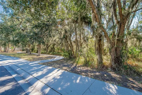 $374,900 | 2819 Holly Bluff Court, Plant City, FL 33566
