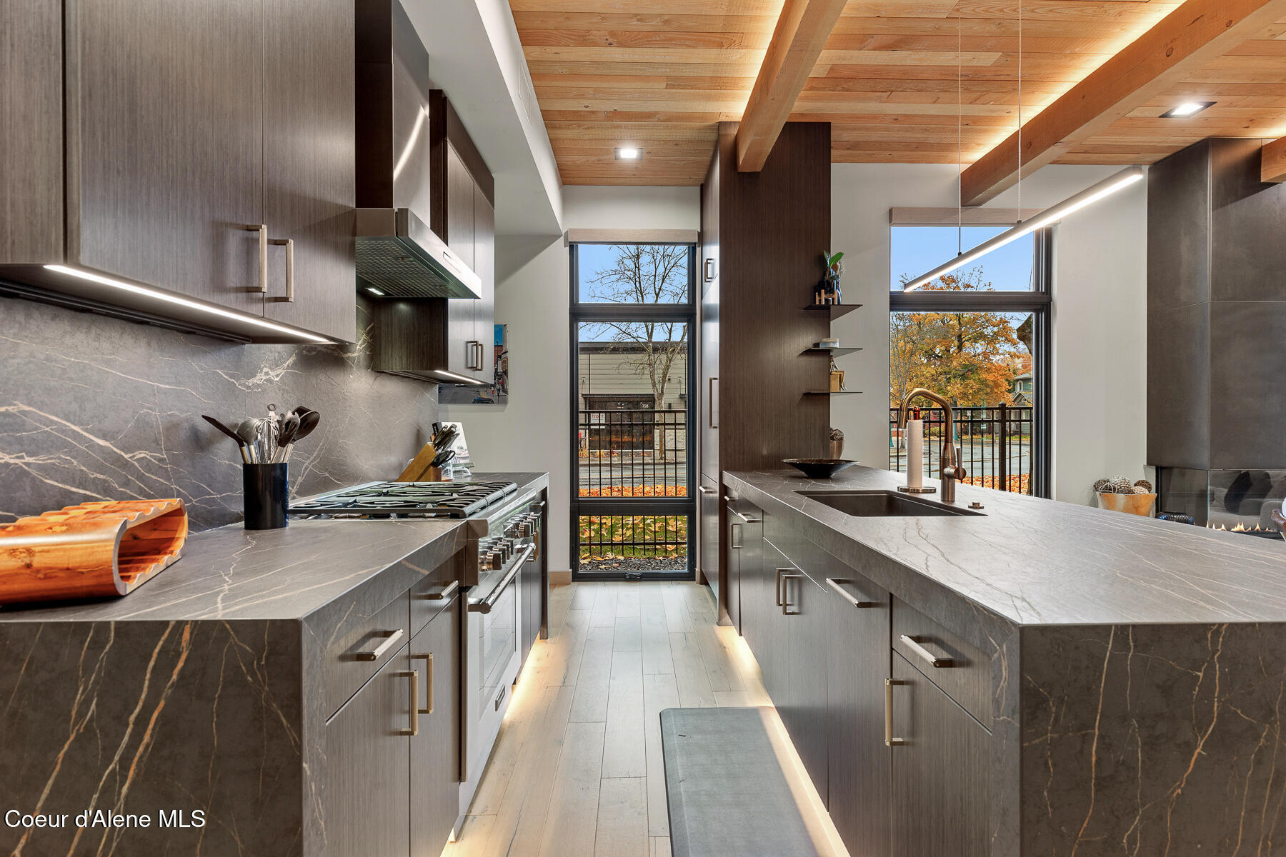 804 East Lakeside Avenue Coeur D'Alene, ID 83814 - Photo 15 of 55 804ELakesideAve-14