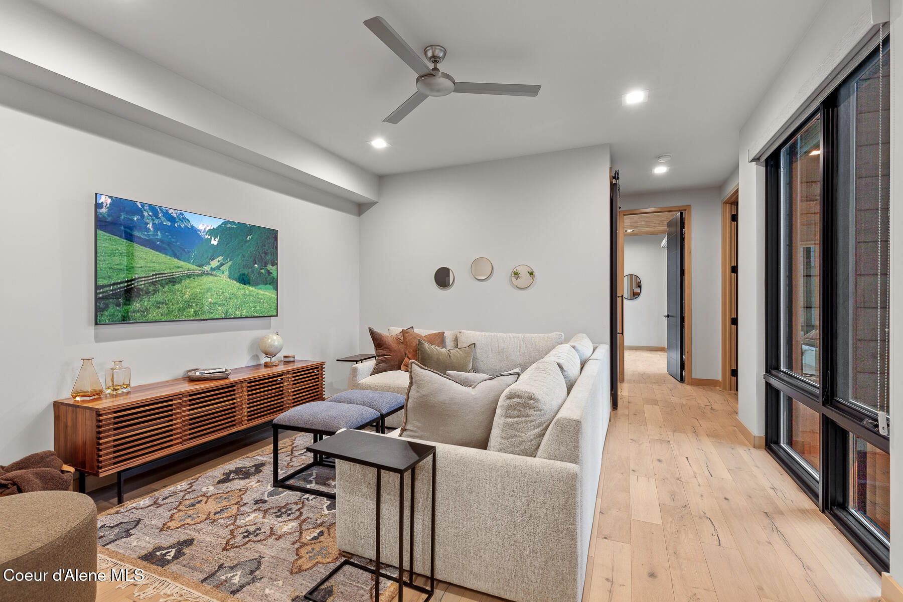 804 East Lakeside Avenue Coeur D'Alene, ID 83814 - Photo 22 of 55 804ELakesideAve-20