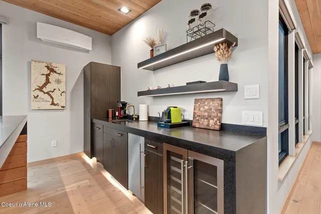 $2,275,000 | 804 East Lakeside Avenue, Coeur D'Alene, ID 83814