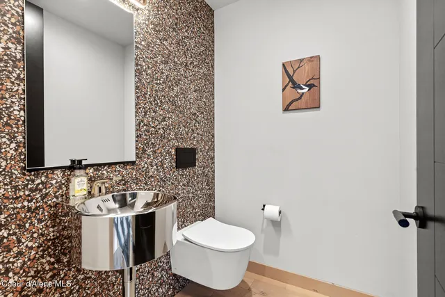 $2,275,000 | 804 East Lakeside Avenue, Coeur D'Alene, ID 83814