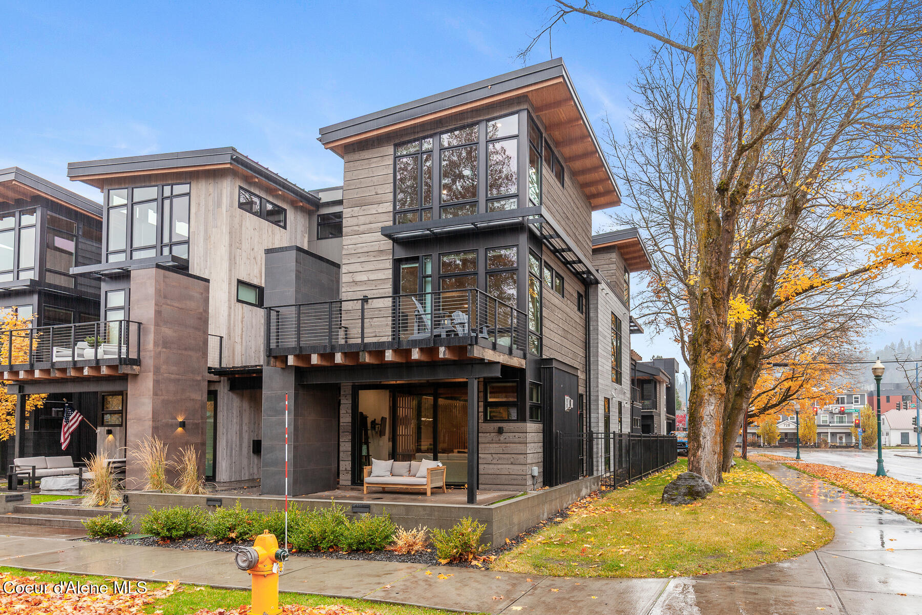 804 East Lakeside Avenue Coeur D'Alene, ID 83814 - Photo 54 of 55 804ELakesideAve-53