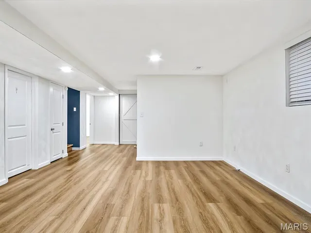 $300,000 | 833 Illinois Avenue, Red Bud, IL 62278