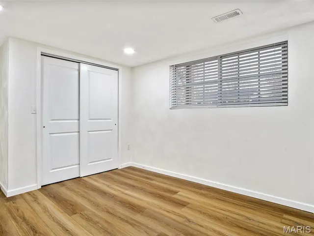 $300,000 | 833 Illinois Avenue, Red Bud, IL 62278