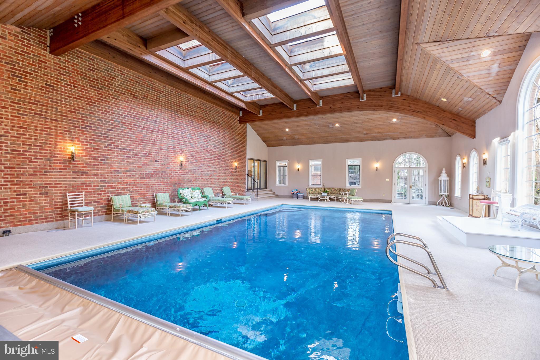 1207 Windrock Drive McLean, VA 22102 - Photo 40 of 44