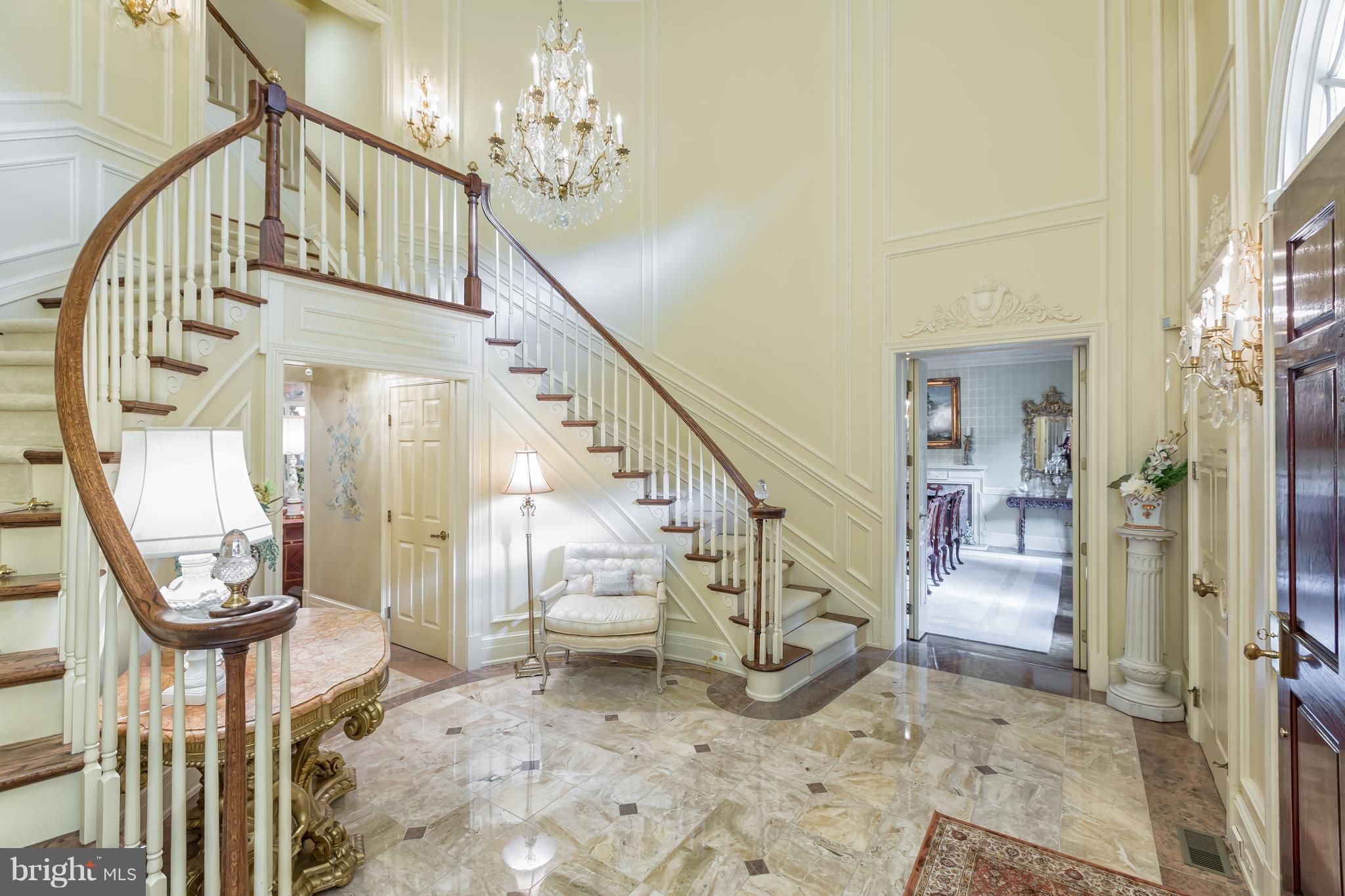 1207 Windrock Drive McLean, VA 22102 - Photo 4 of 44