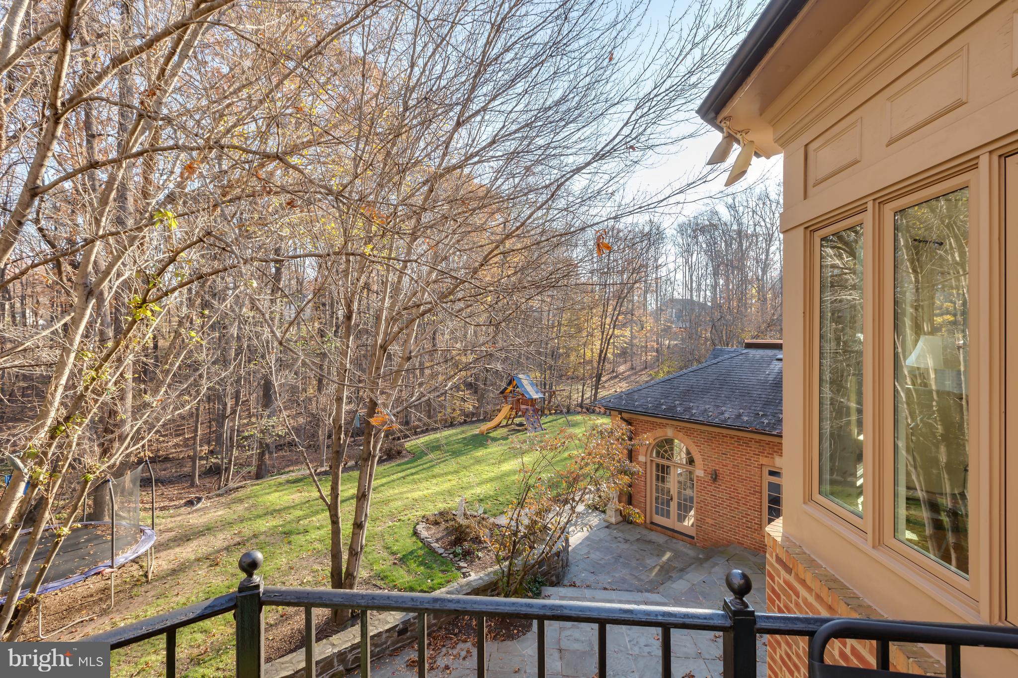 1207 Windrock Drive McLean, VA 22102 - Photo 42 of 44