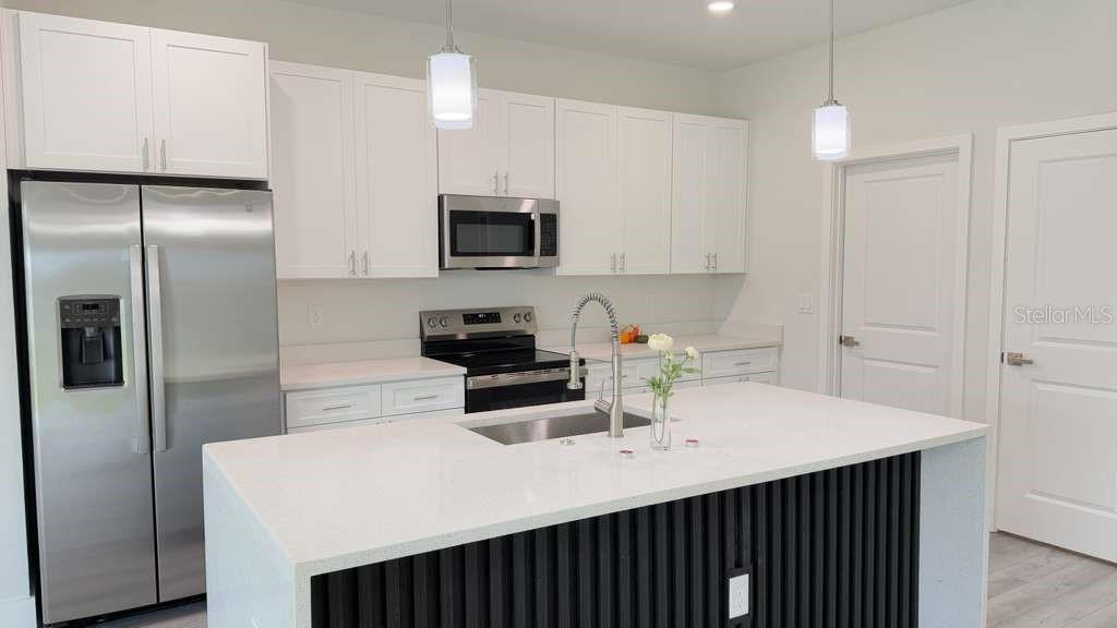 2520 Southwest 155th Lane Ocala, FL 34473 - Photo 6 of 36