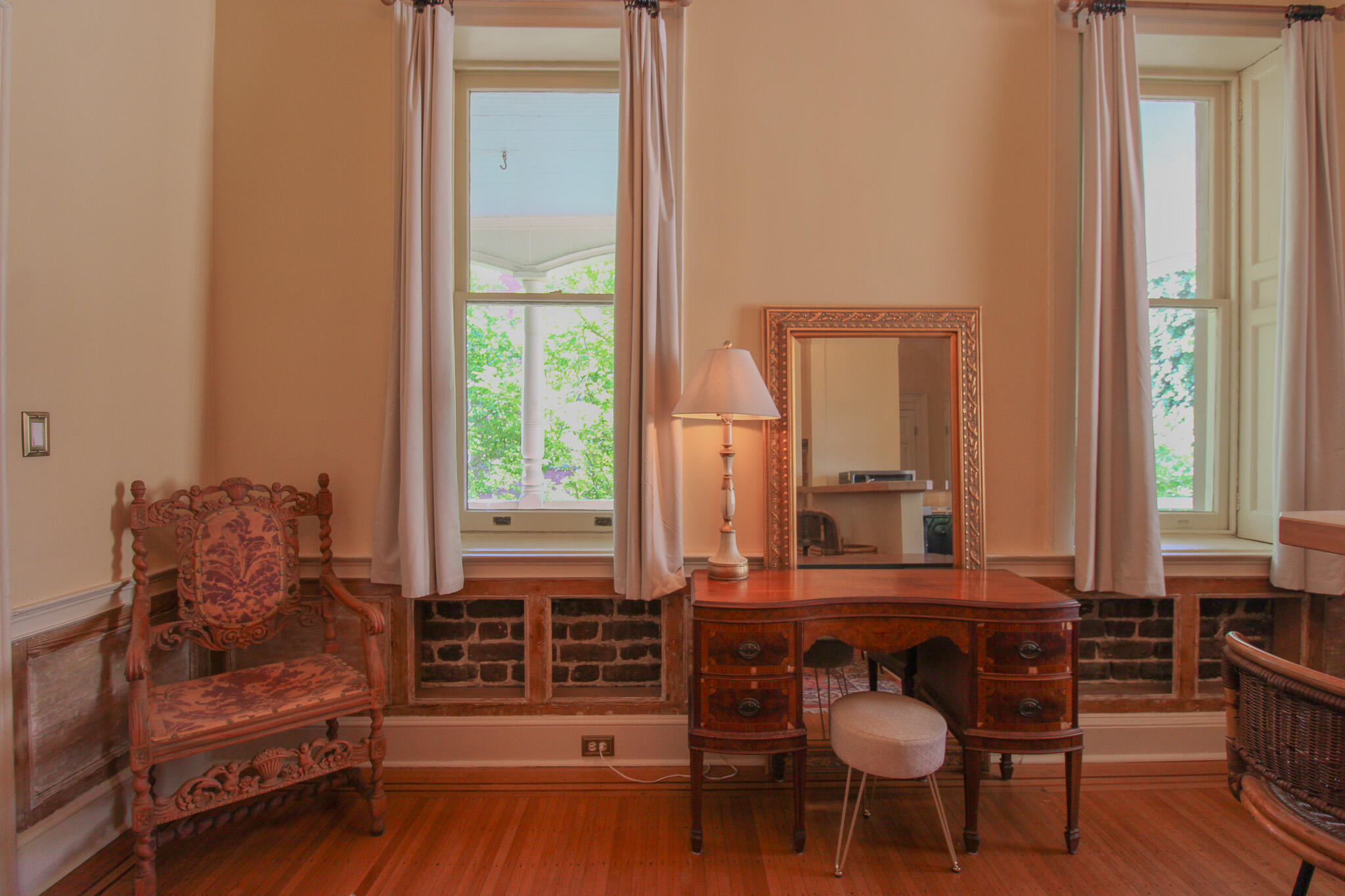 313 Meeting Street, Unit 25 Charleston, SC 29401 - Photo 5 of 17 IMG_4866