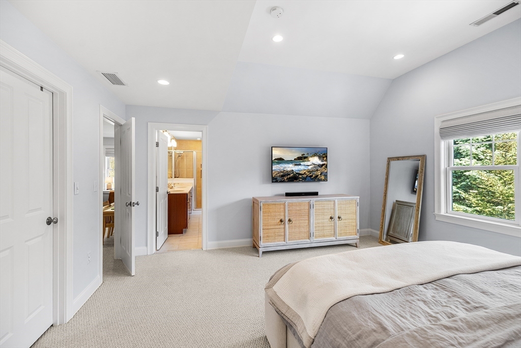 58 Sunset Ridge Lane, Unit 58 Bolton, MA 01740 - Photo 25 of 33