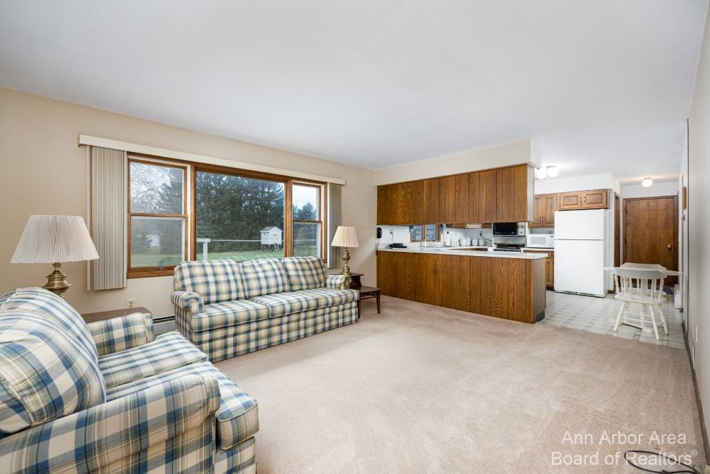 8060 Moon Road Saline, MI 48176 - Photo 8 of 38 Photo 8