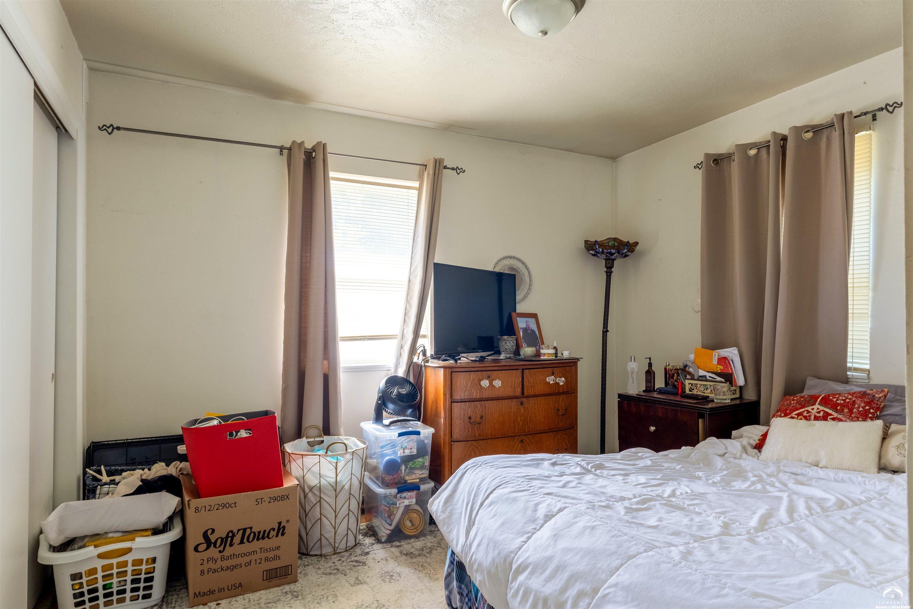 693 East 1450th Road Lawrence, KS 66046 - Photo 12 of 18