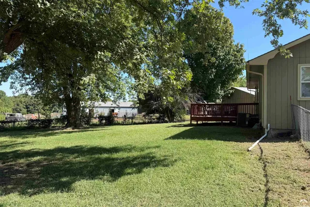 $249,900 | 693 East 1450th Road, Lawrence, KS 66046