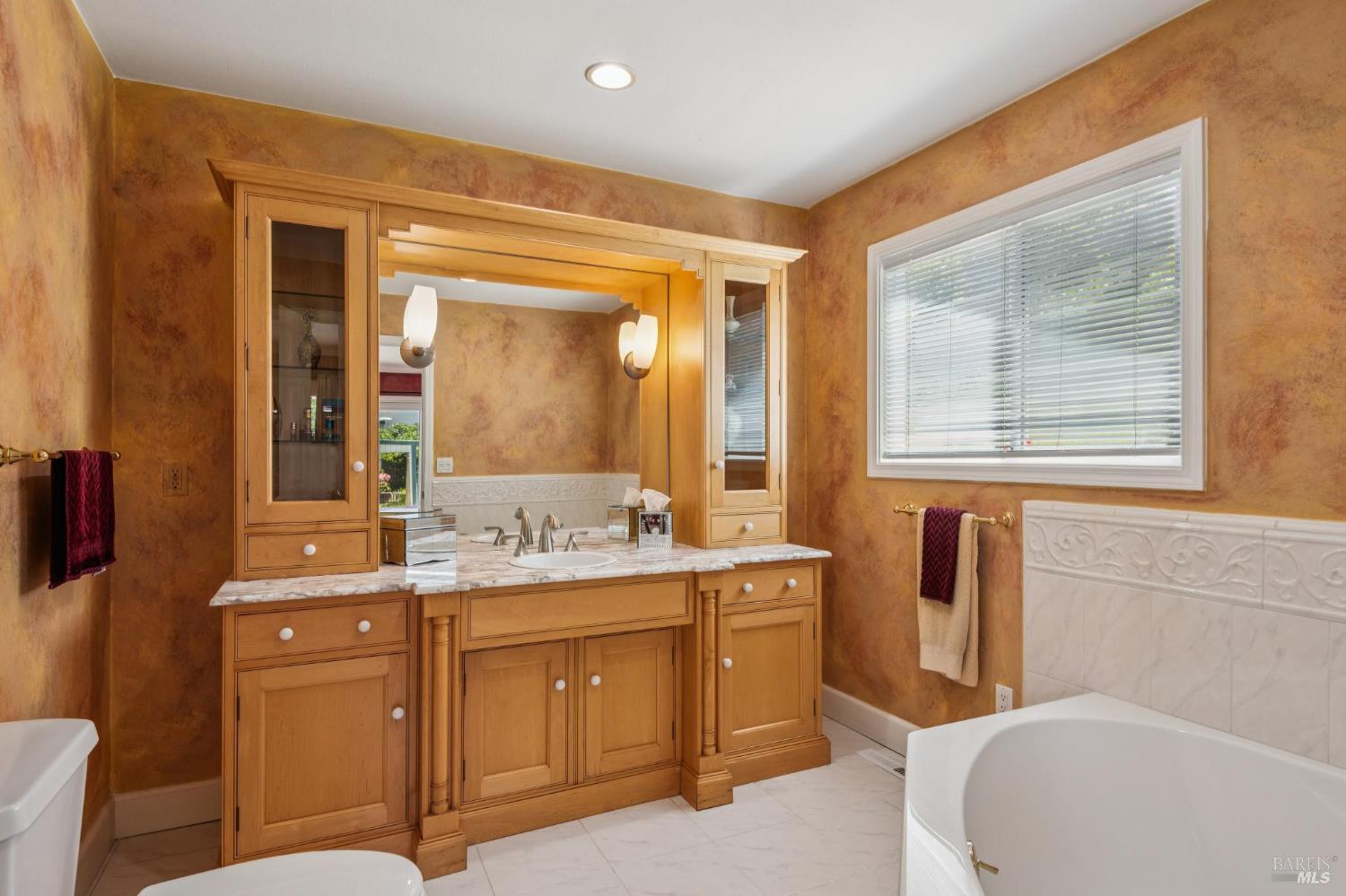 425 Oak Point Place Santa Rosa, CA 95409 - Photo 39 of 59