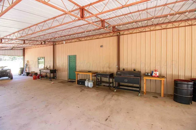 $2,652,510 | Crush Ranch, Clarendon, TX 79226