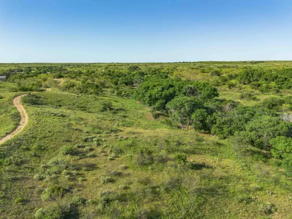 $2,652,510 | Crush Ranch, Clarendon, TX 79226