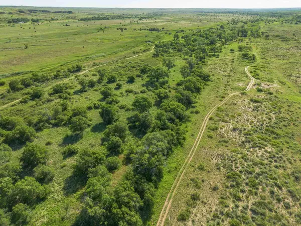$2,652,510 | Crush Ranch, Clarendon, TX 79226