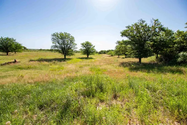 $2,652,510 | Crush Ranch, Clarendon, TX 79226