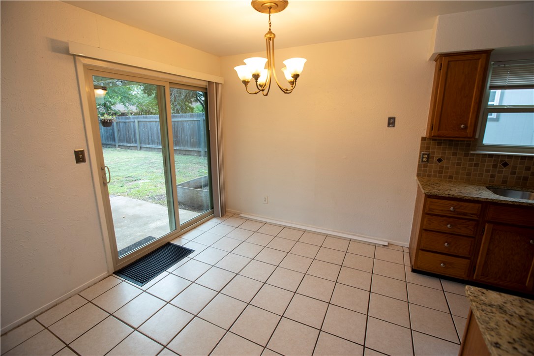 4913 Wing Road Austin, TX 78749 - Photo 8 of 26