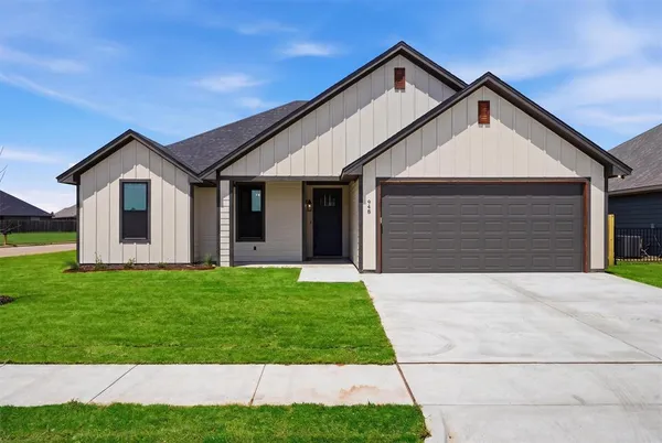 $369,000 | 948 Huckleberry Lane, Tolar, TX 76476