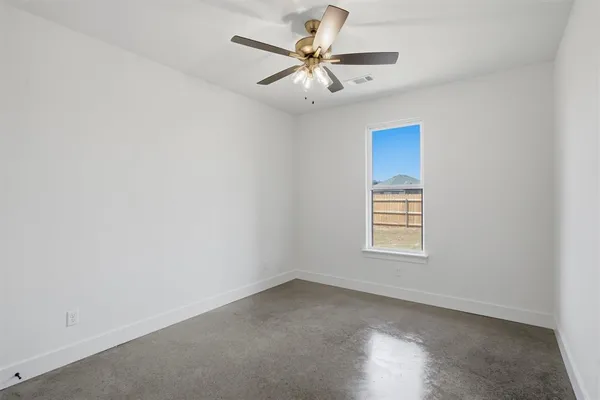 $369,000 | 948 Huckleberry Lane, Tolar, TX 76476