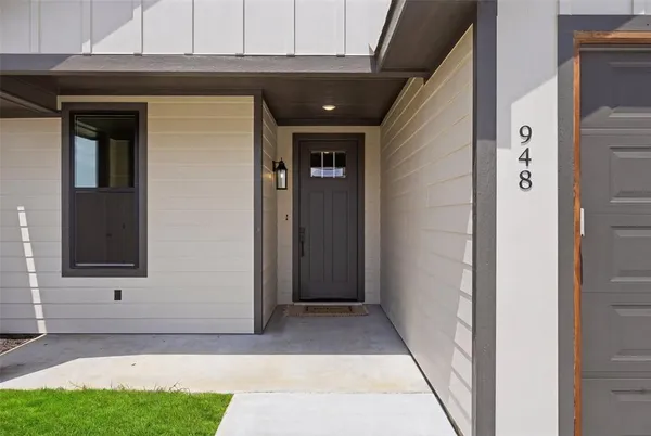 $369,000 | 948 Huckleberry Lane, Tolar, TX 76476