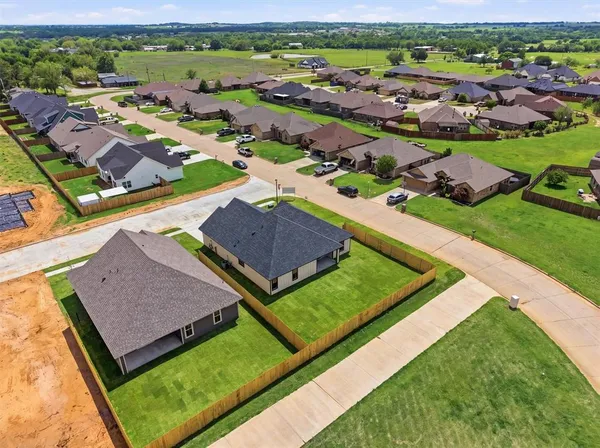 $369,000 | 948 Huckleberry Lane, Tolar, TX 76476