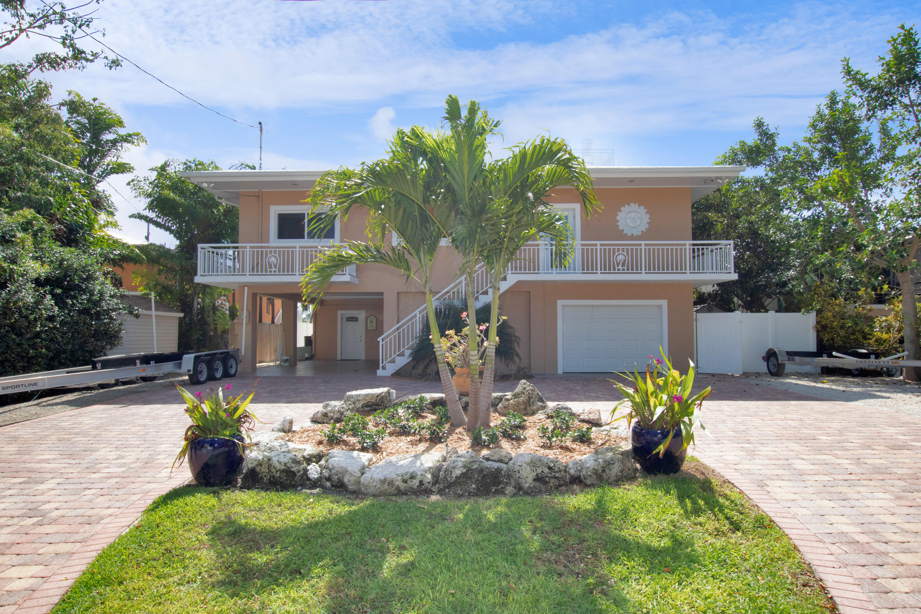 1214 Mockingbird Road Key Largo, FL 33037 - Photo 1 of 68 Front of House