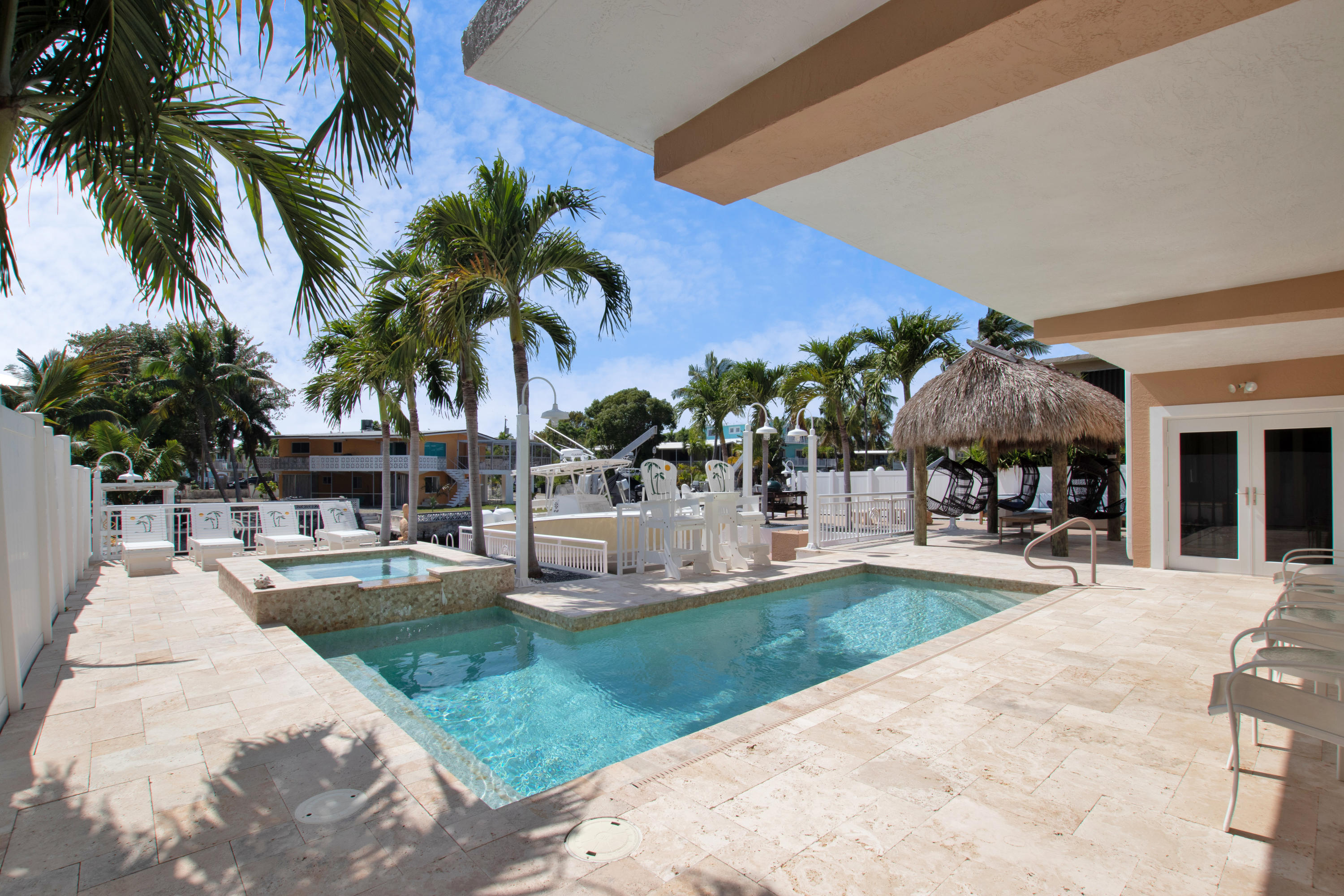 1214 Mockingbird Road Key Largo, FL 33037 - Photo 14 of 68 virtual-tour-306931-11